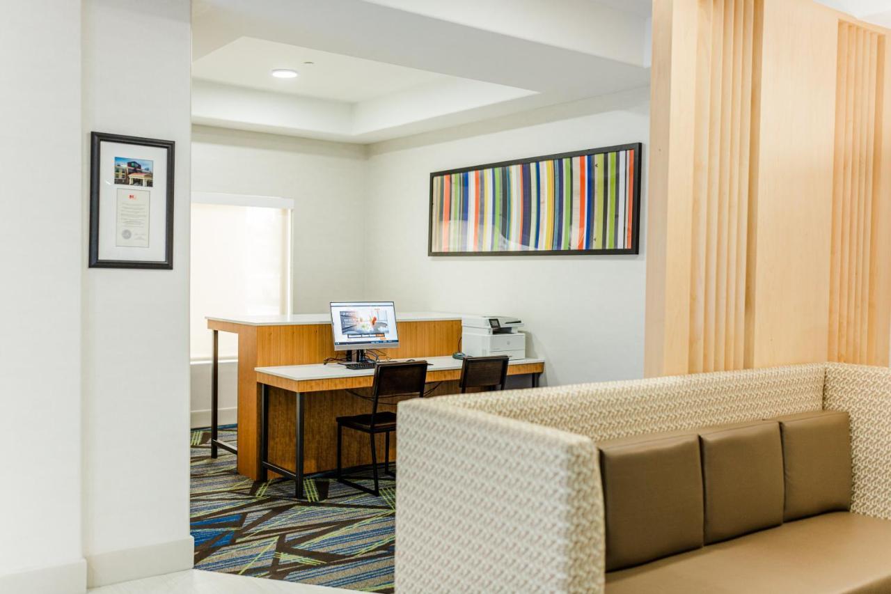Holiday Inn Express - Andalusia By Ihg Εξωτερικό φωτογραφία