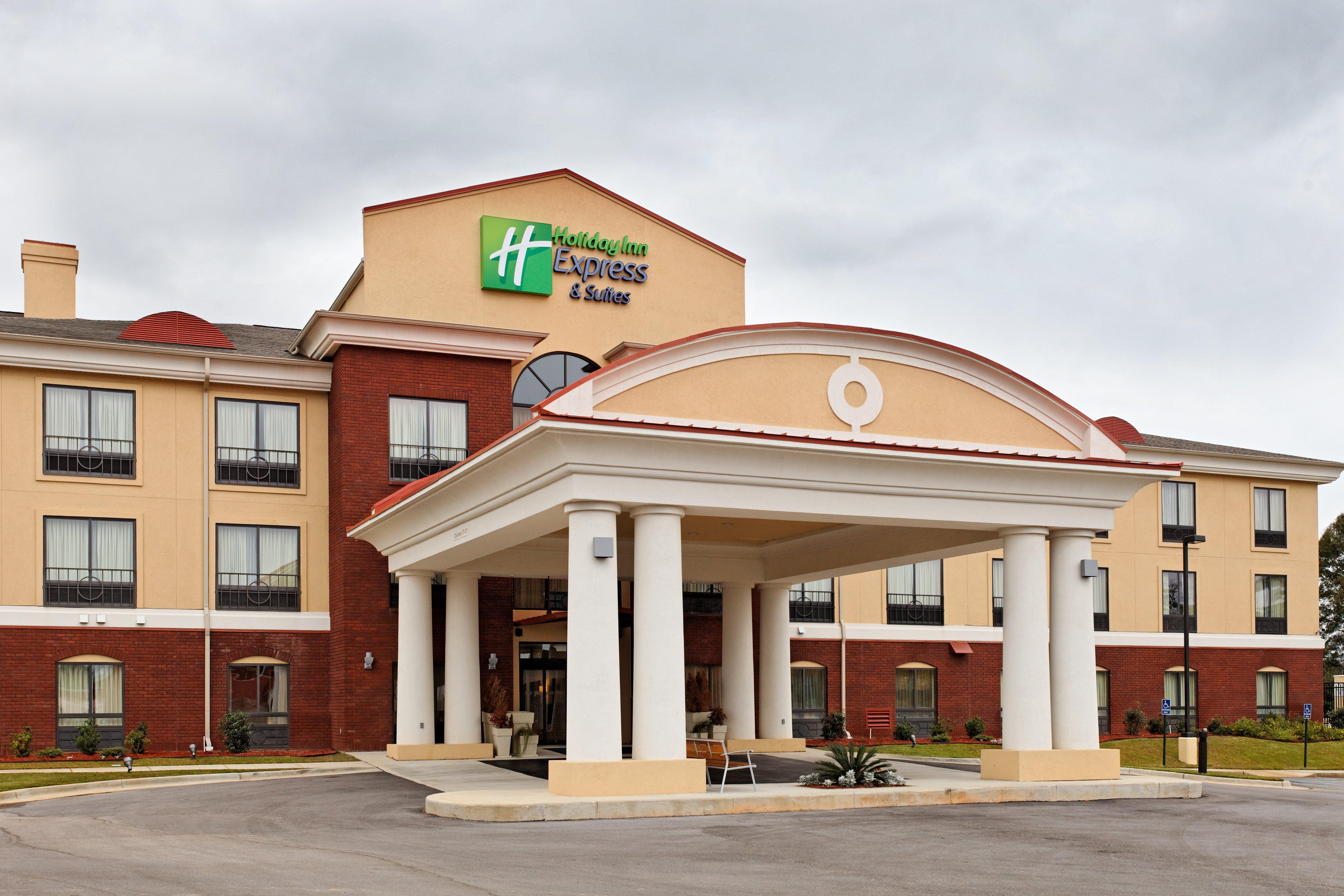 Holiday Inn Express - Andalusia By Ihg Εξωτερικό φωτογραφία